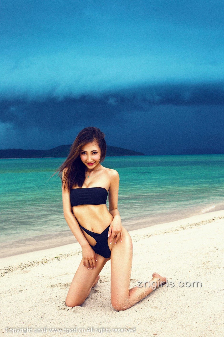 骨感美女Yumi尤美苏梅岛写真图片