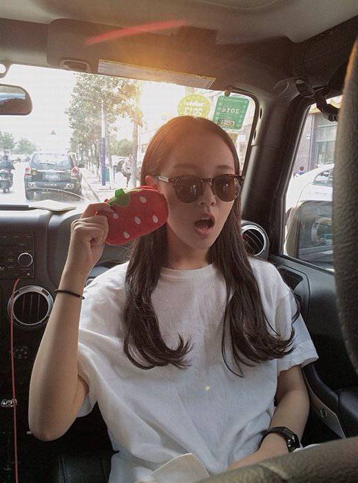 非主流最新甜美女生自拍图片