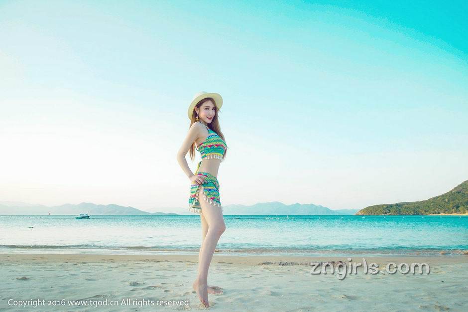 比基尼泳衣美女伍月yuer美艳诱惑旅拍写真