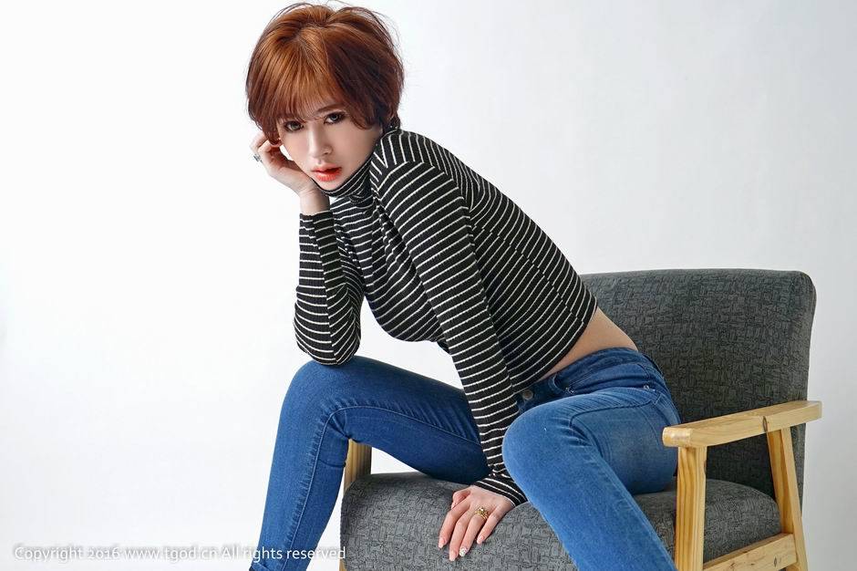 短发中性美女赵亚男野性写真