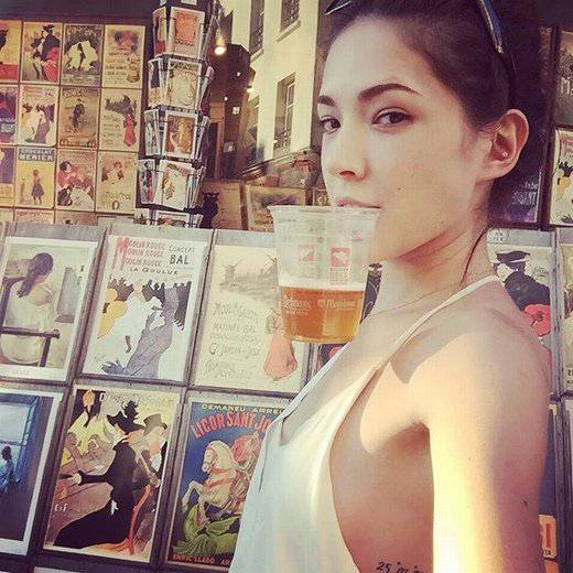 清纯搞怪15岁可爱女生图片