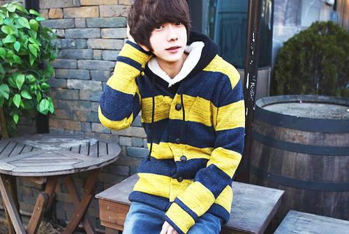 qq皮肤男生帅气迷人