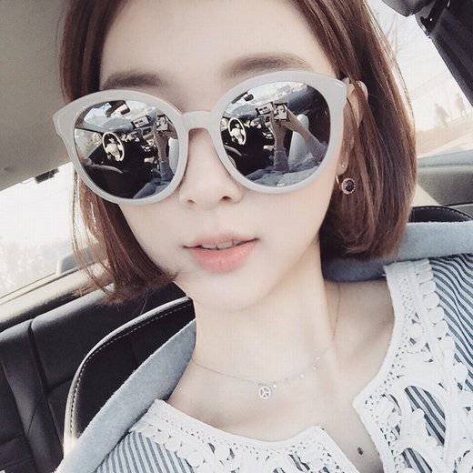 帅气个性非主流女生图片高清