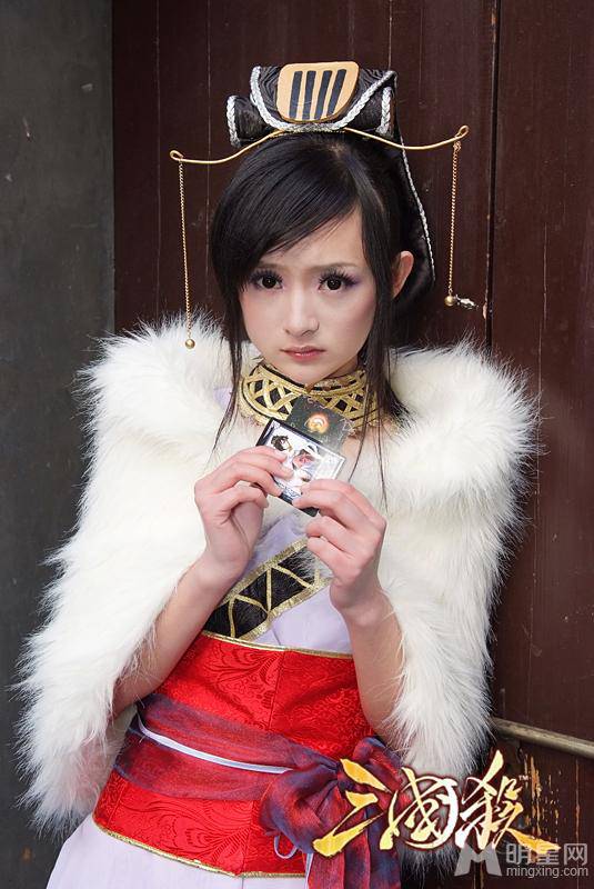 “小杨幂”陈丹婷代言三国杀cosplay唯美写真