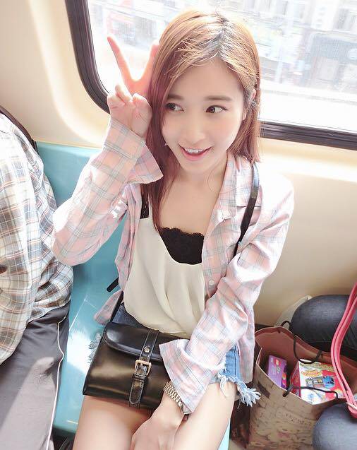 台湾可爱阳光美女孟洁Candy写真集