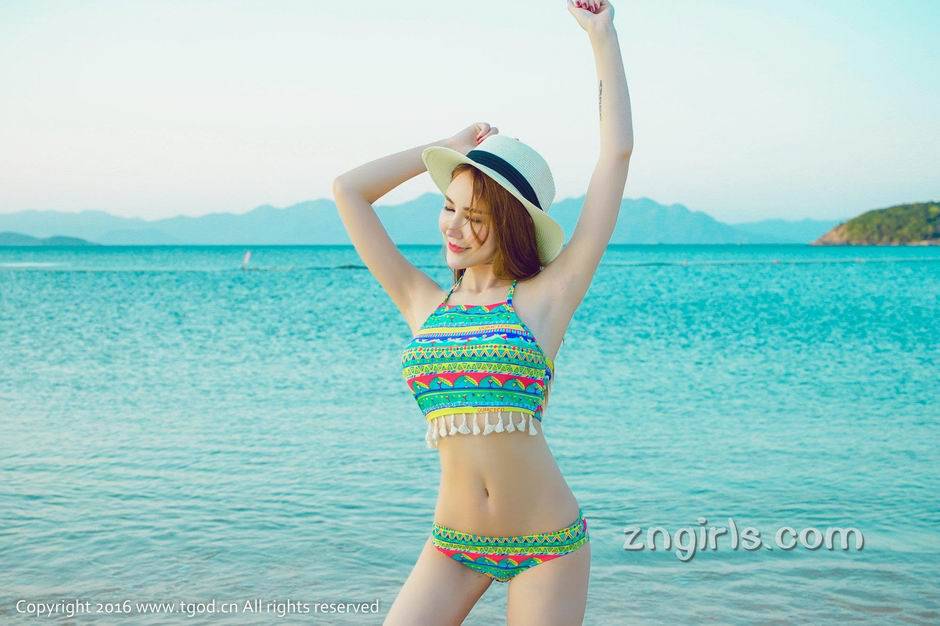 比基尼泳衣美女伍月yuer美艳诱惑旅拍写真