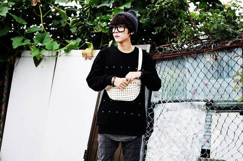 qq皮肤男生帅气迷人