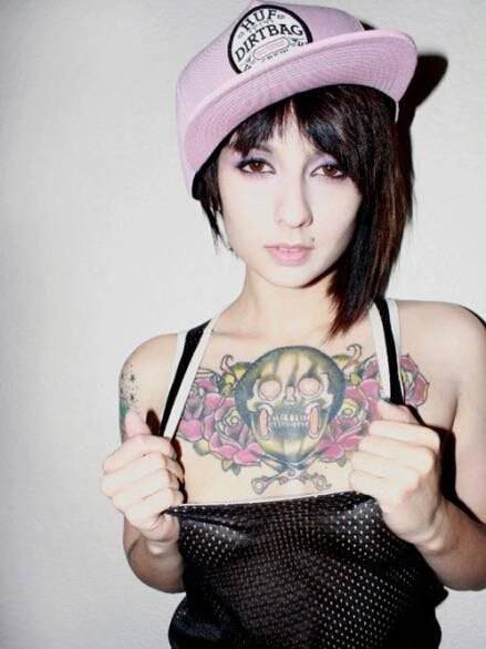 日韩可爱90后女生纹身图片