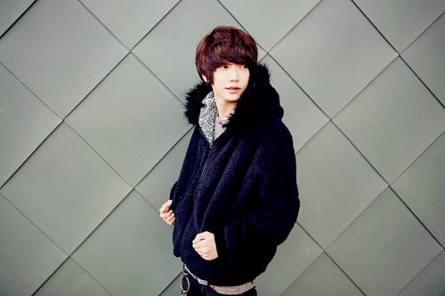 qq皮肤男生帅气迷人