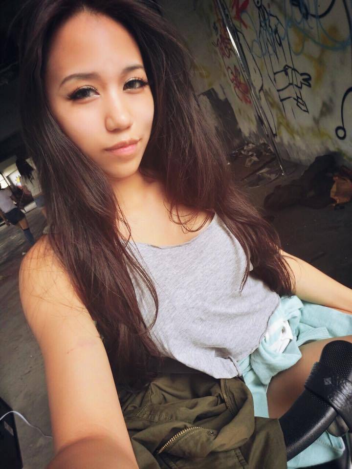 台湾性感女神Feifei菲菲超火辣美图