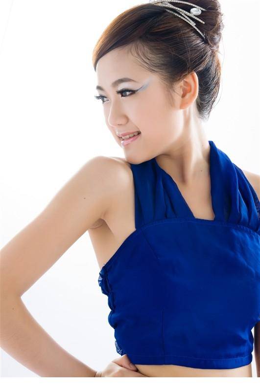 平面模特可爱妩媚写真