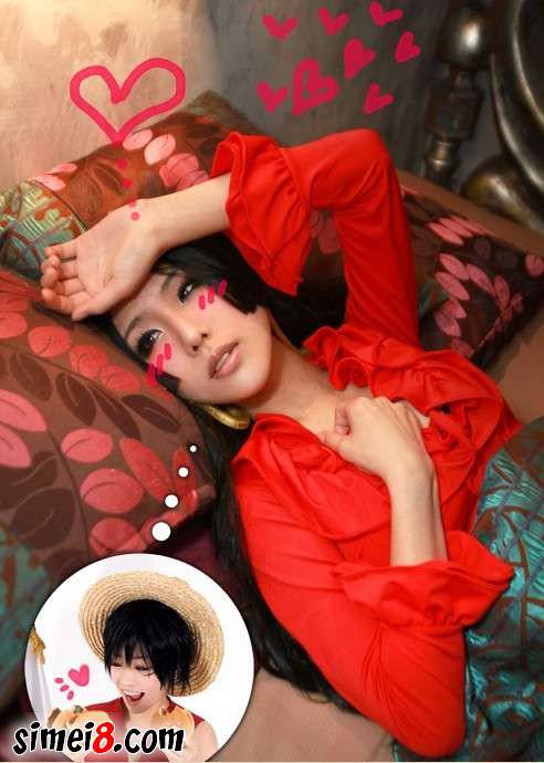 海贼王动漫cosplay女路飞与女帝令人着迷