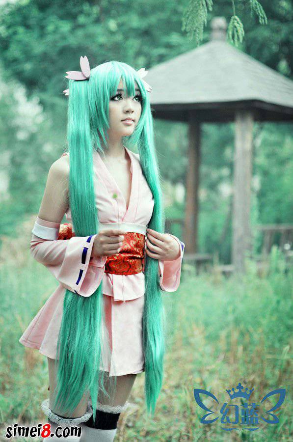 cosplay初音妆面唯美梦幻图片