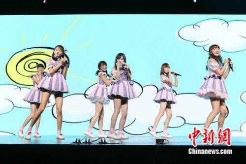 女子组合SNH48人数或超百人 每周公演将直播(3)