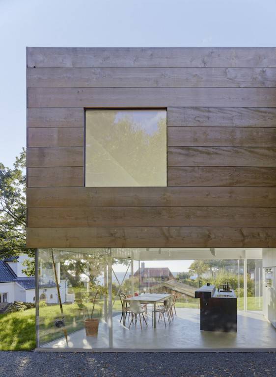 极简主义风格的玻璃屋子设计图片