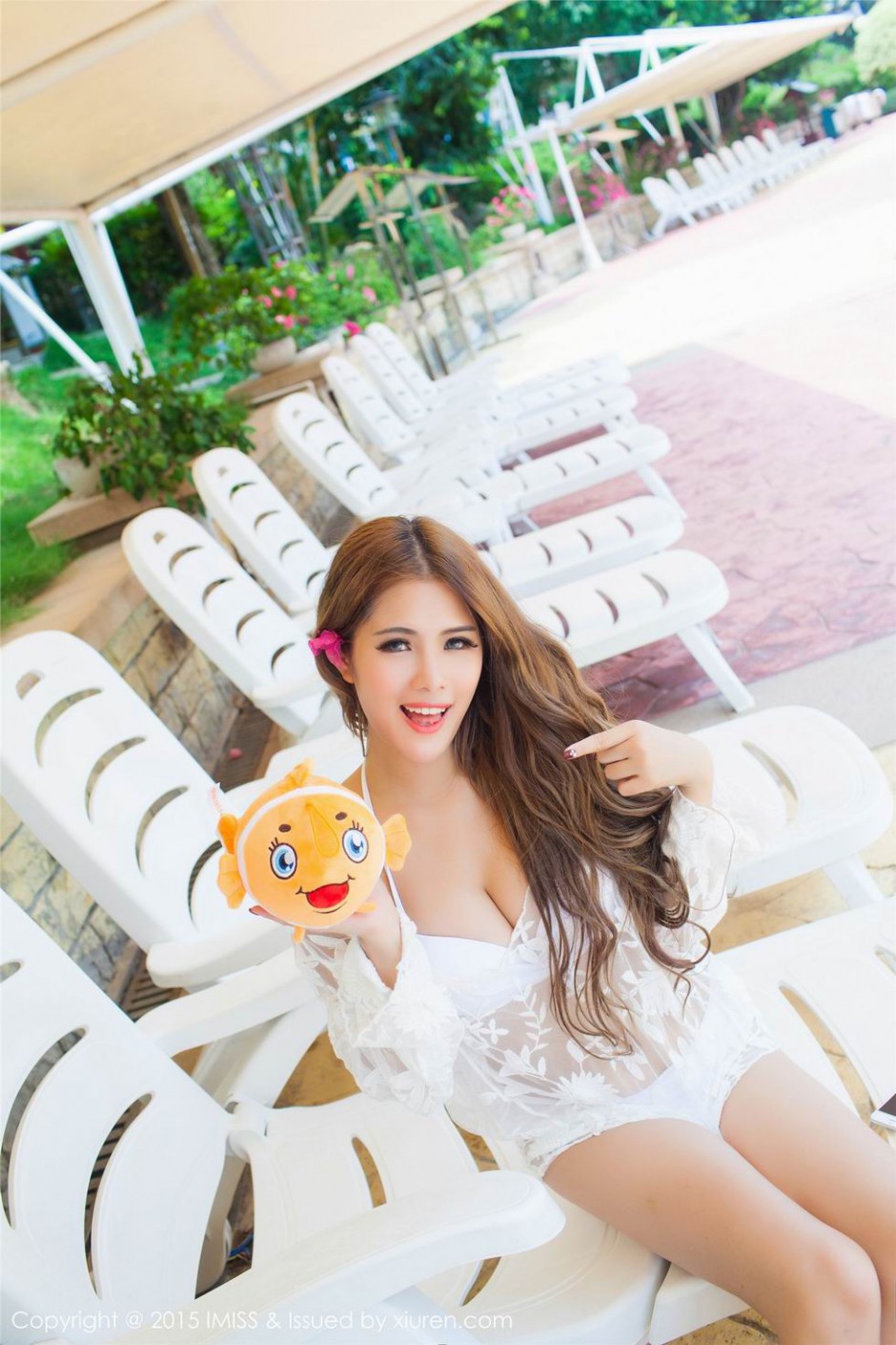 极品美女妍妍Yanyan丰满上围夺人眼球