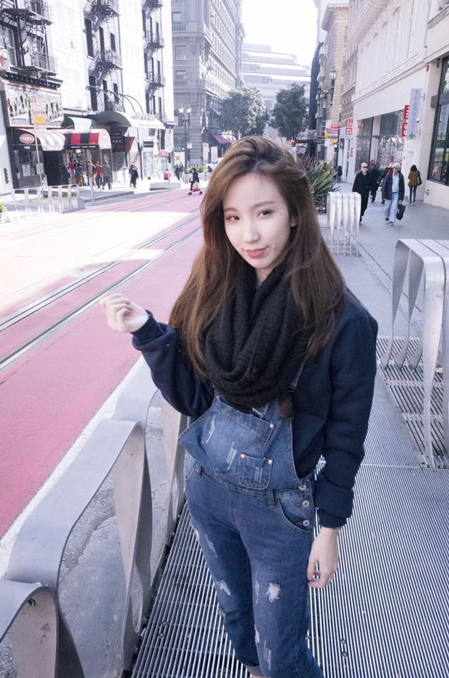 台湾嫩模叶芷君唯美清纯写真图片