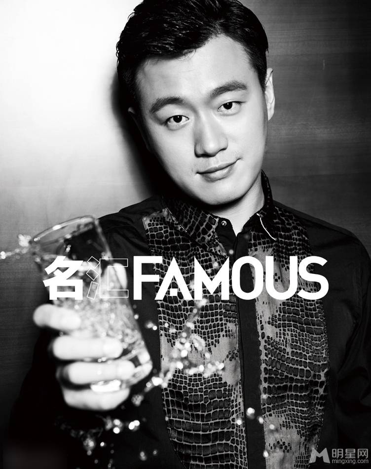 佟大为复古帅气时尚搭配登FAMOUS封面