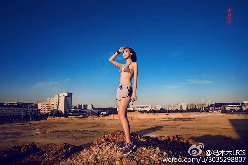 模特冯木木LRIS大尺度私房写真照