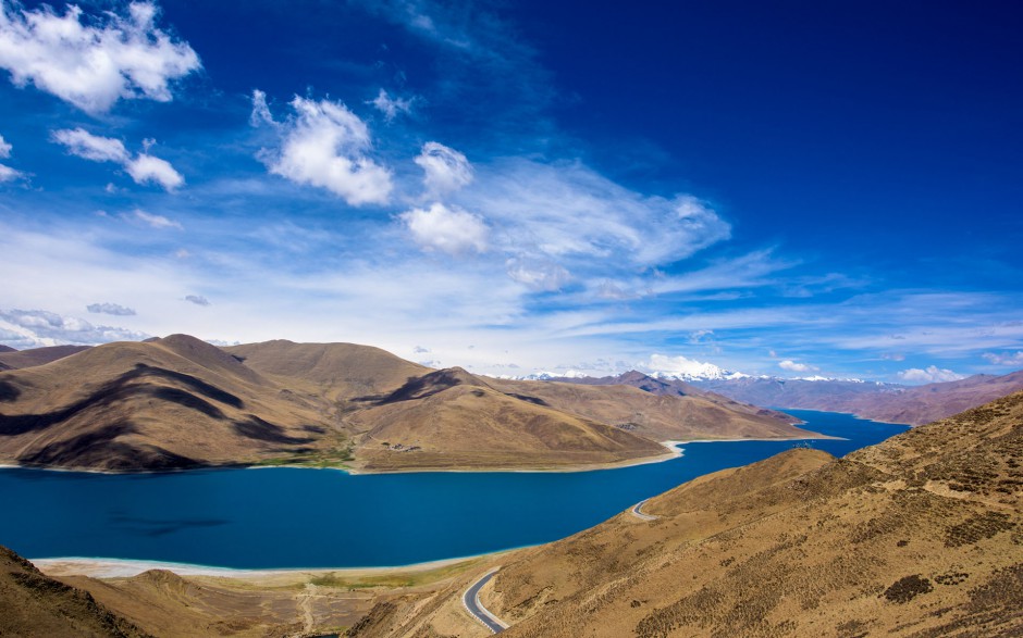 壁纸桌面西藏圣湖羊卓雍措精美风景