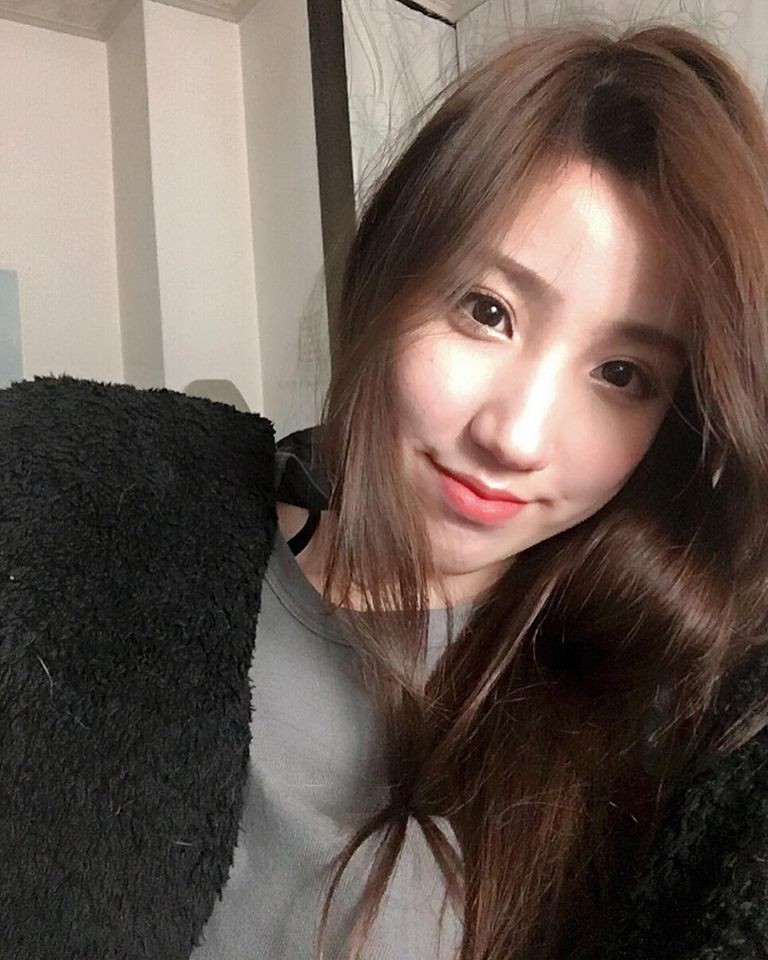 台湾嫩模叶芷君唯美清纯写真图片