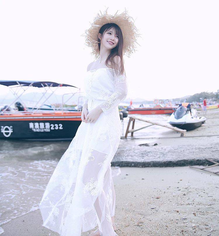 正妹主播Crysta1Lee宛如仙女下凡