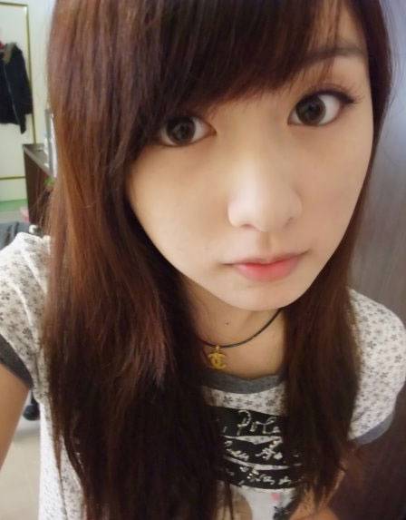 可爱清纯非主流MM靓丽自拍