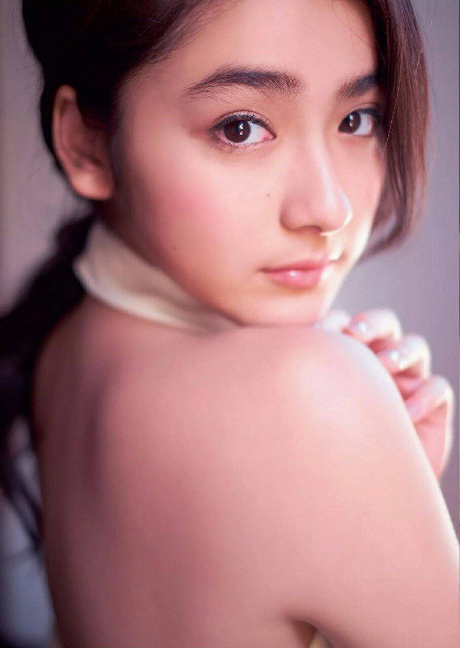 日本治愈系美女平祐奈魅力十足