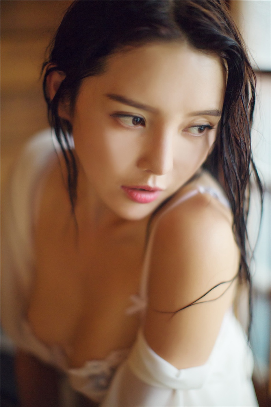 美胸女神樱桃透明蕾丝内衣性感大片