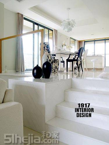 简约大气的错层装修效果图