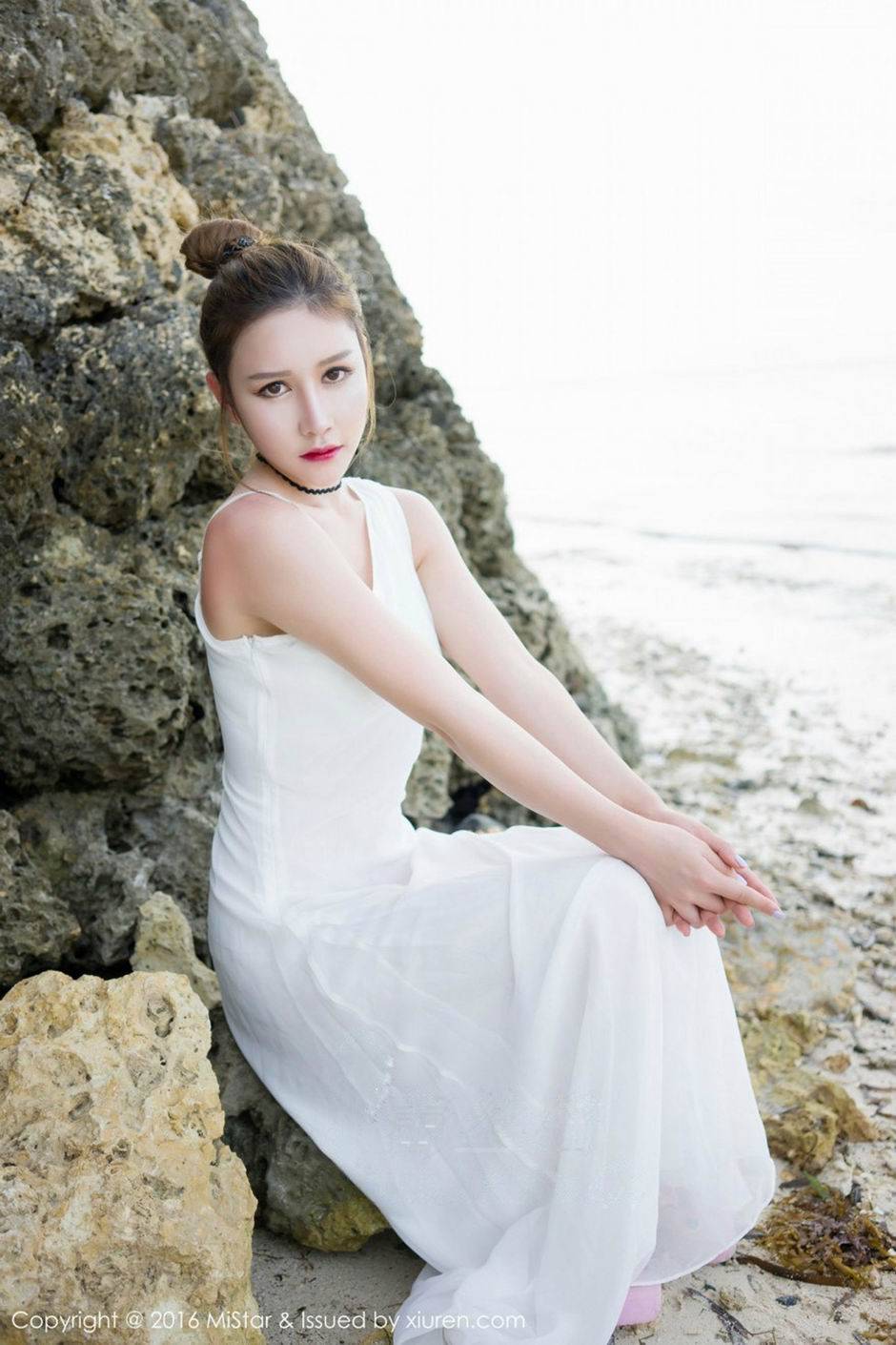 性感女神于姬Una撩人心扉沙滩写真