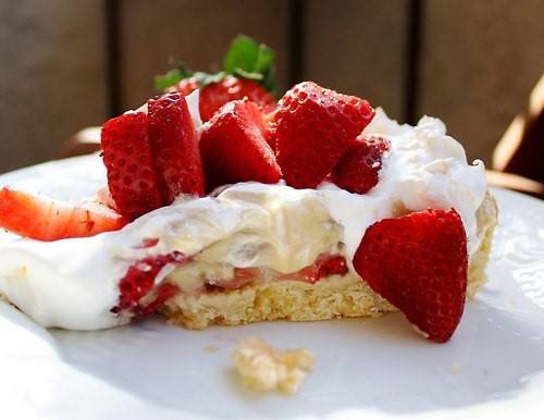 美味草莓蛋糕创意美食超萌图片大全