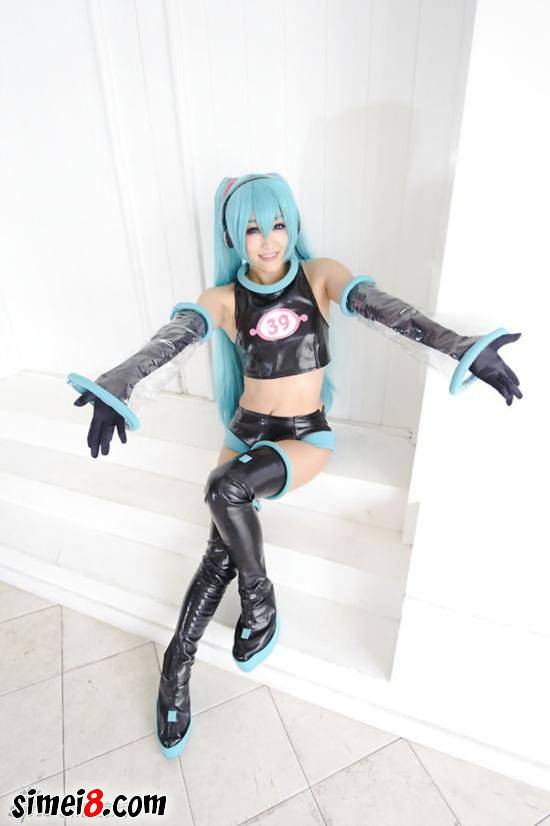 真人版可爱初音mikucos图片
