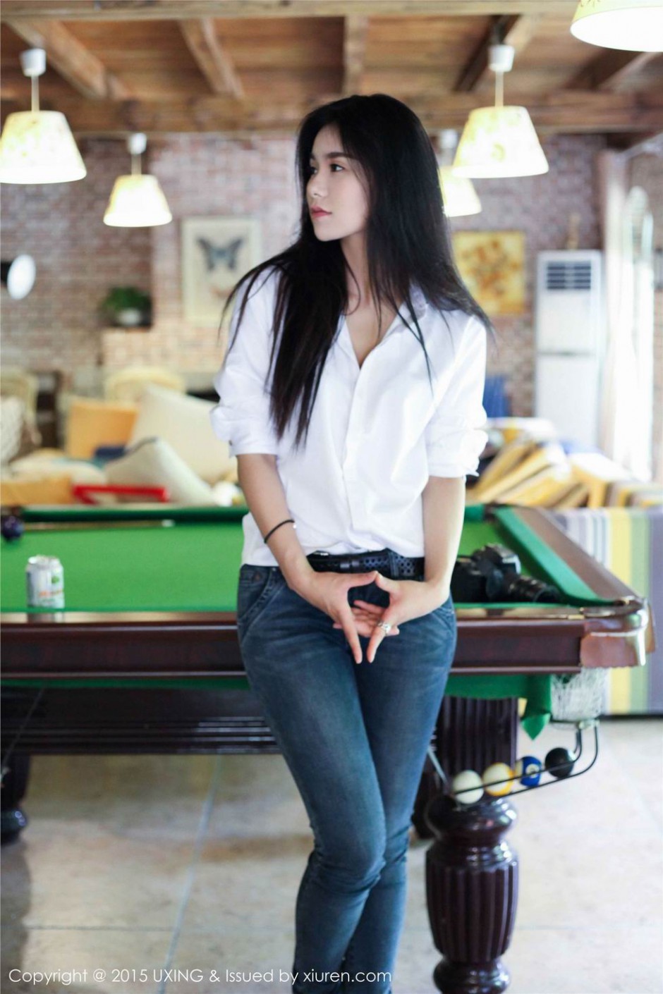 优星馆气质美女王欣然摆弄身姿超级性感