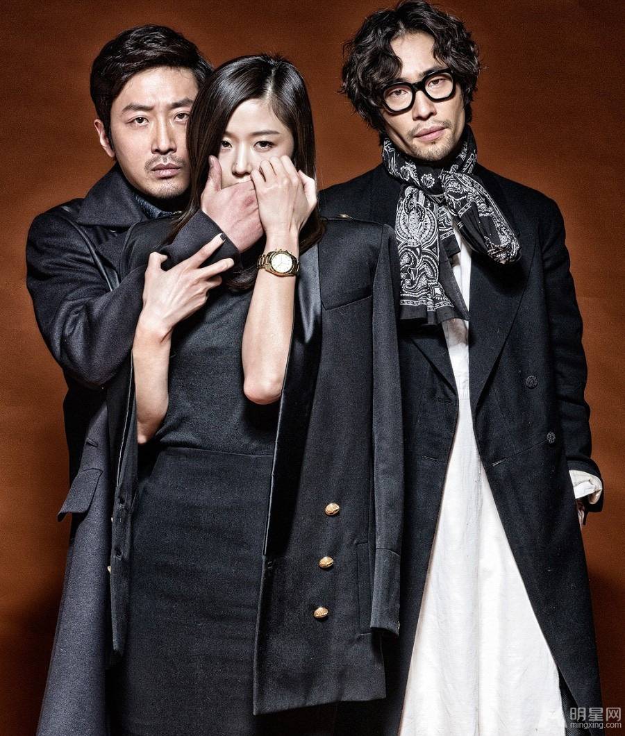 韩星全智贤散发成熟女性魅力