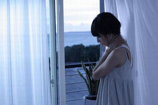 非流主伤感女生图片素材