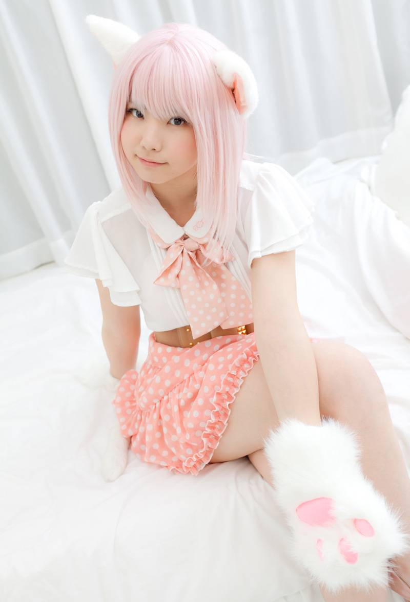 惊艳妹子完美梦幻cosplay图片