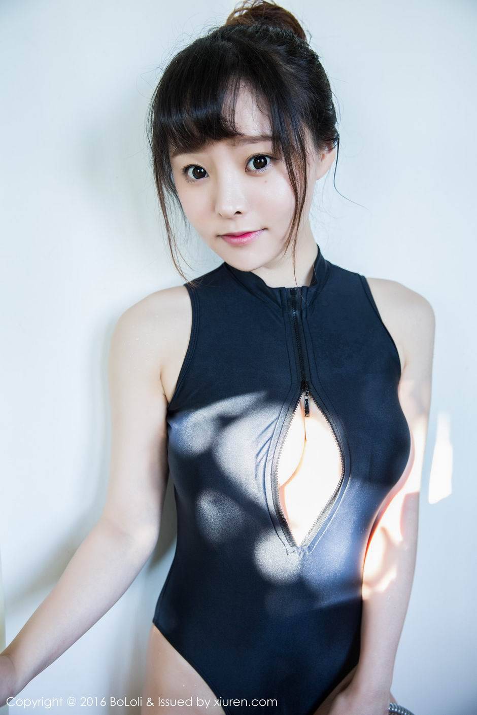 巨乳小萝莉柳侑绮Sevenbaby性感写真套图