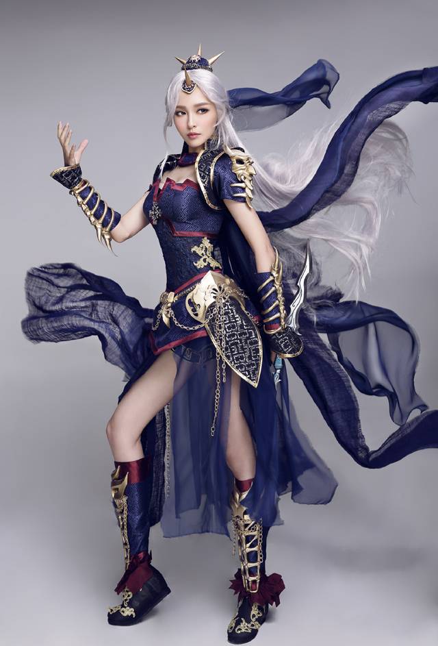 唐嫣游戏代言cosplay图性感美艳