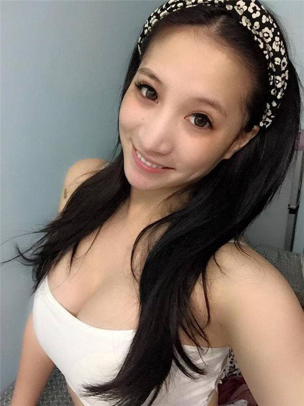 东方不败coser图片大秀傲人事业线