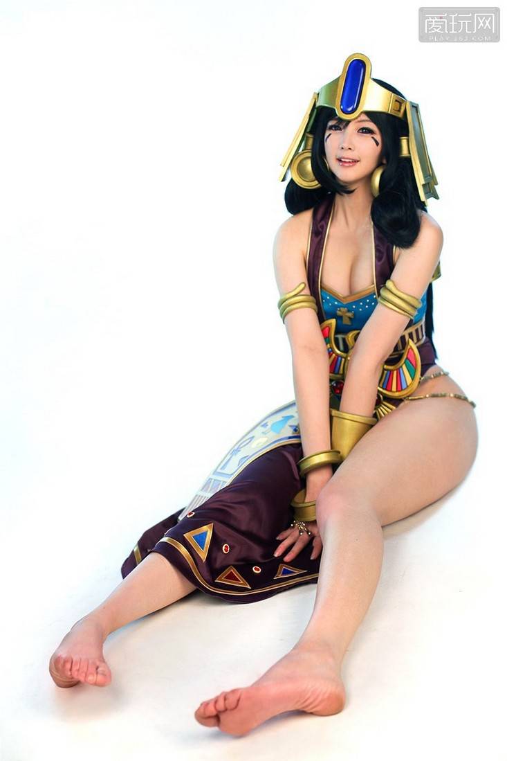 游戏美女cosplay性感图片