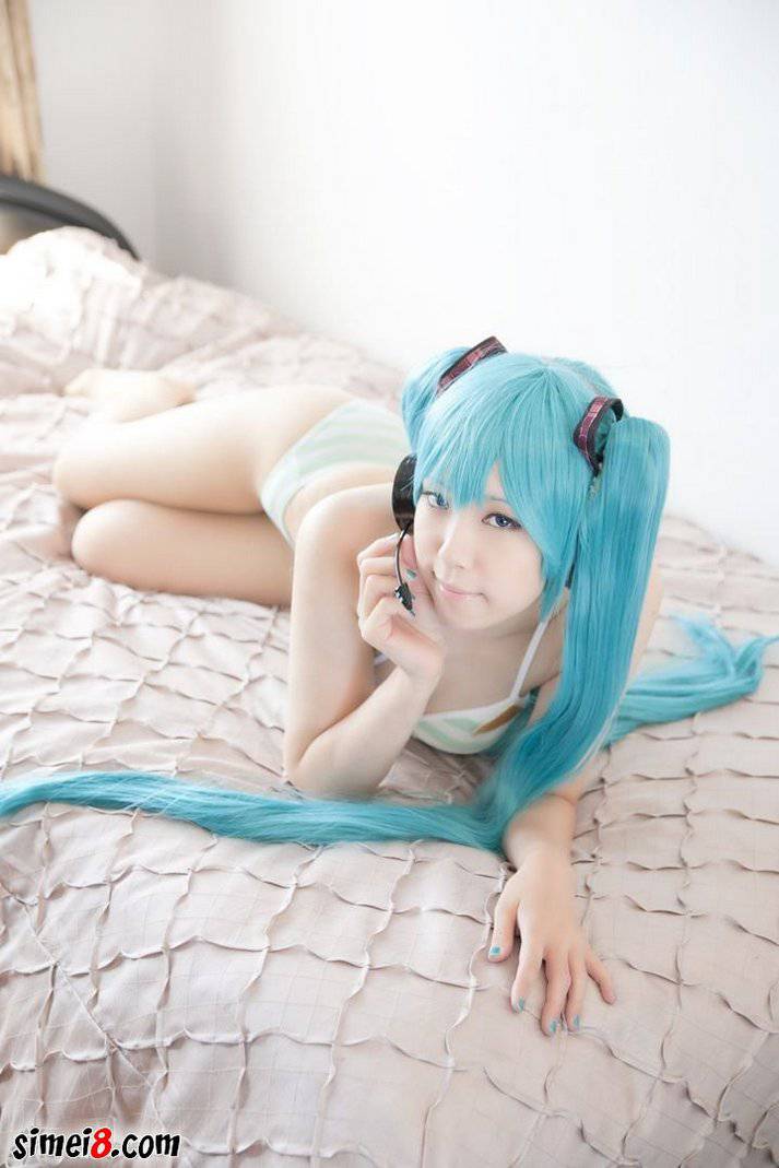 性感妹子初音未来cosplay邪恶图片