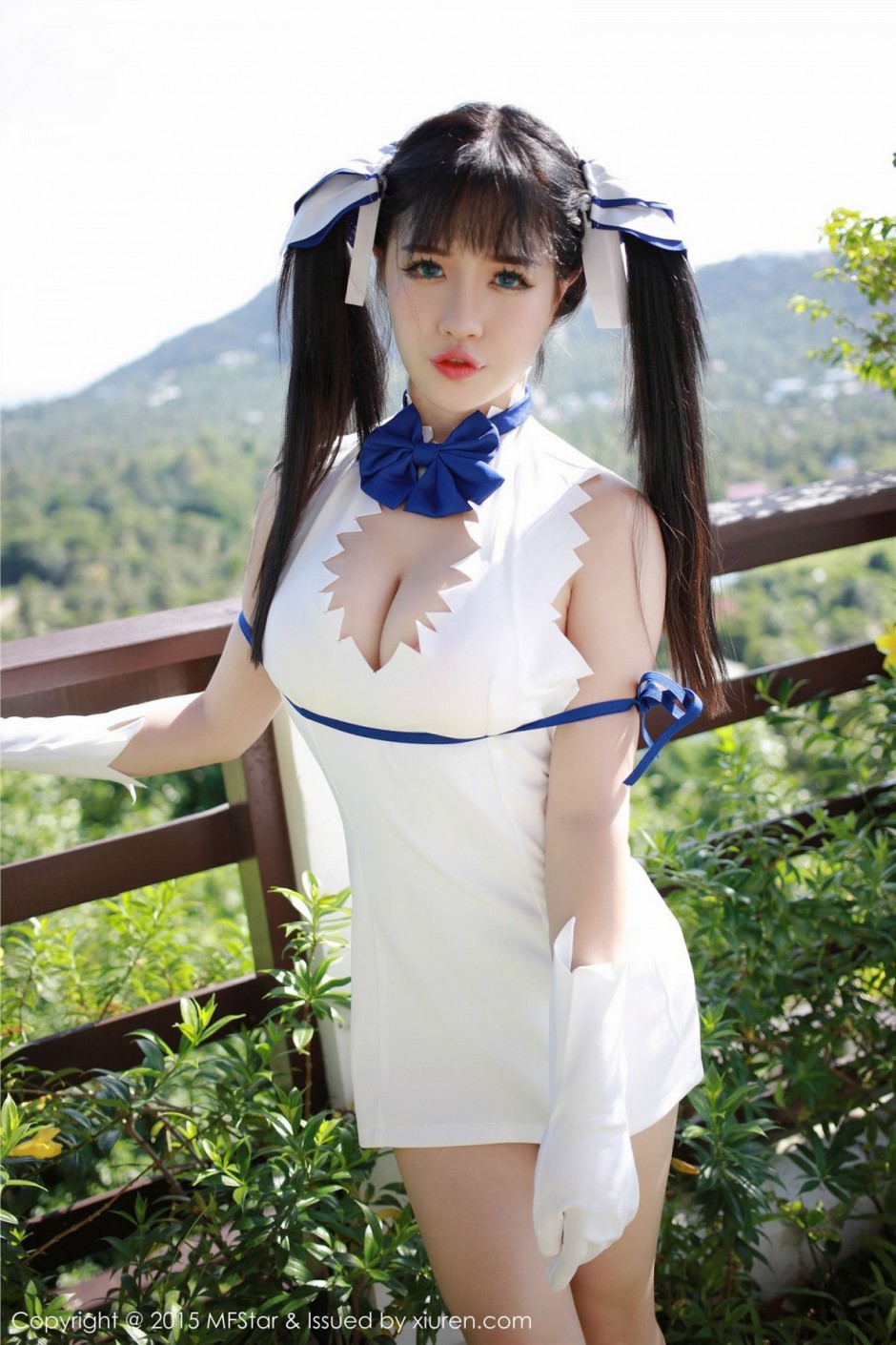 90后童颜巨乳美女徐cake性感cosplay写真