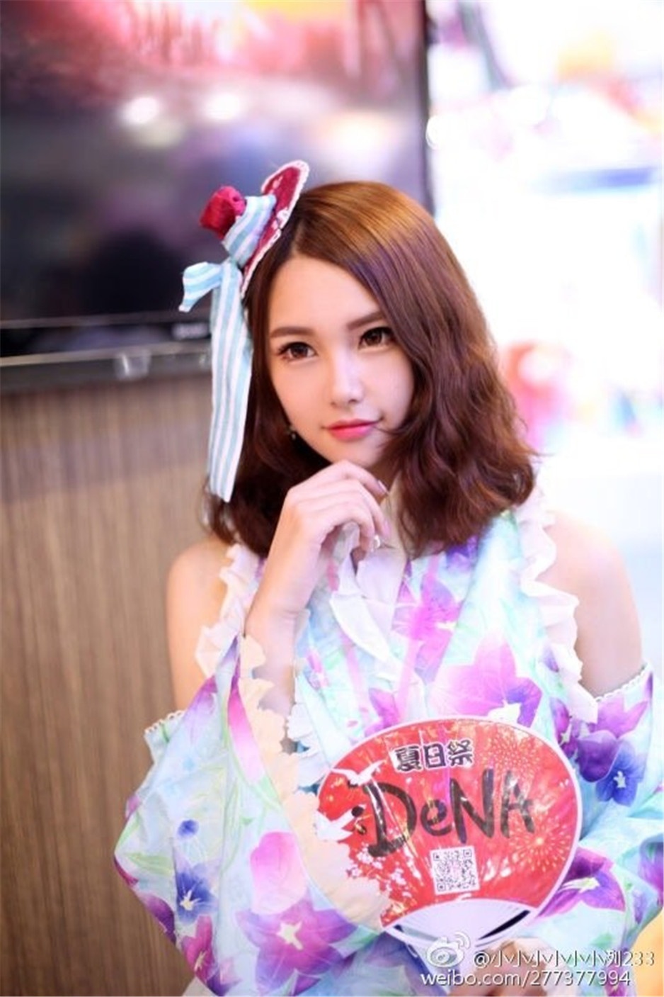 女主播小咧233百变cosplay美图大赏