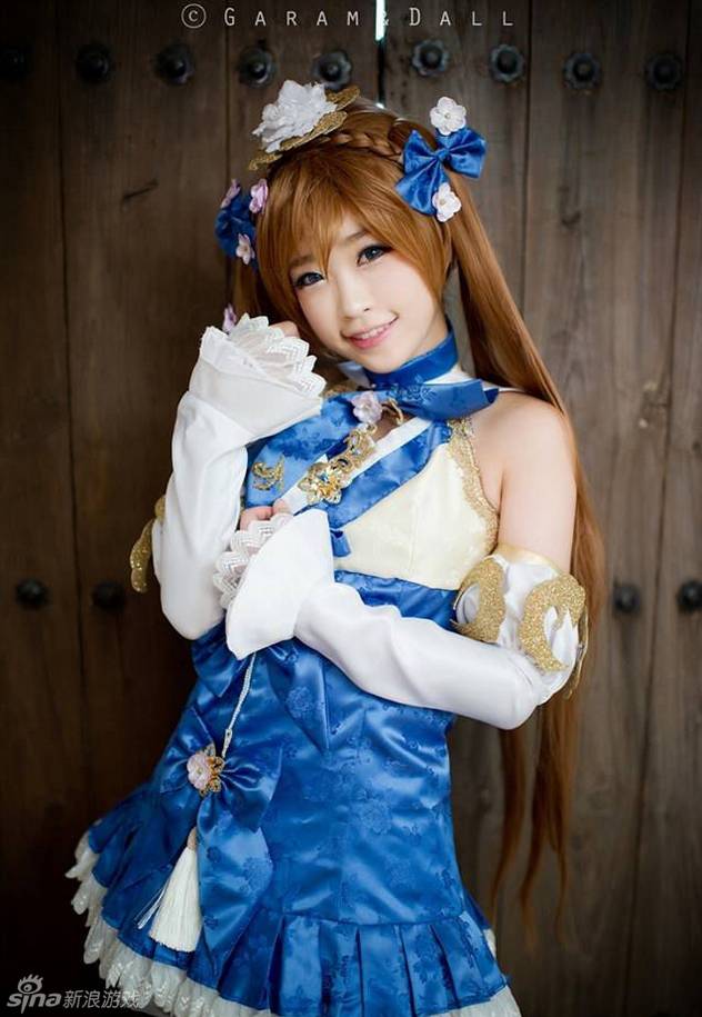 二次元萝莉cosplay美图欣赏