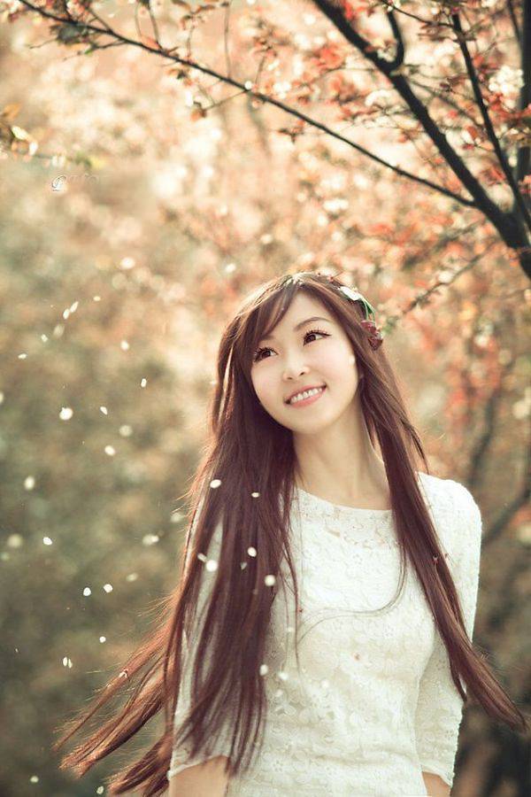日本清纯气质温婉女生图片
