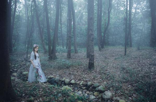 森系唯美意境女生图片赏析