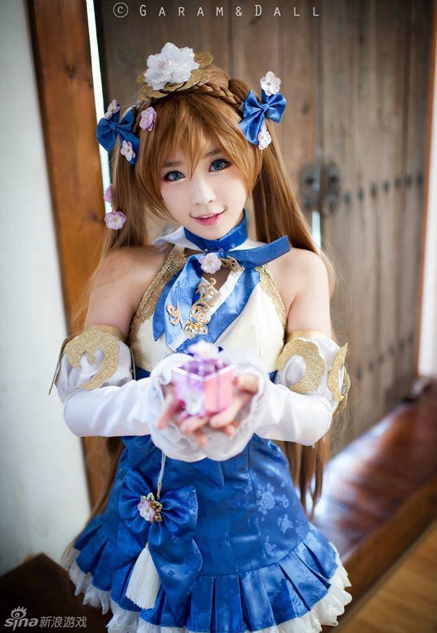 清纯动人的cosplay萝莉福利图片