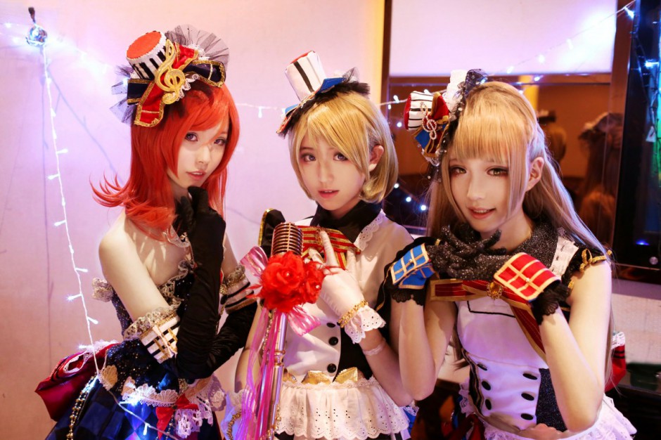 清纯美少女cos南小鸟角色写真精选