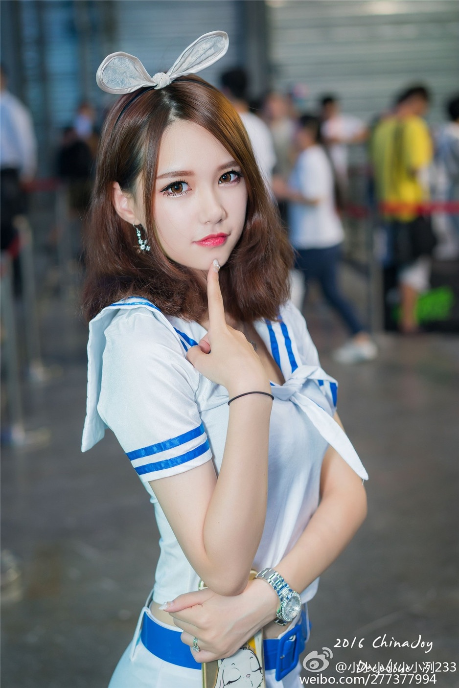 女主播小咧233百变cosplay美图大赏